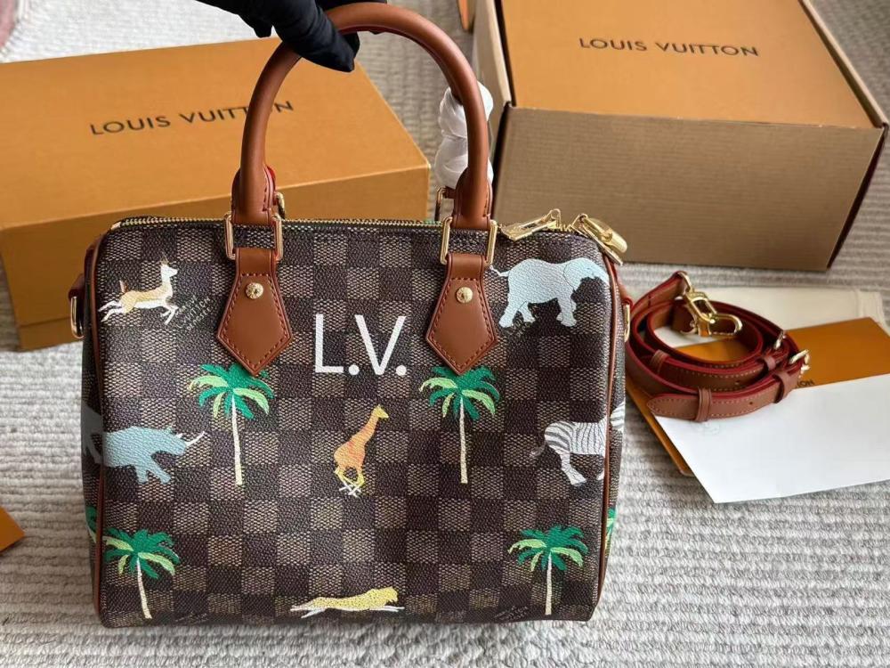 Louis Vuitton Speedy brown trendy bag with tropical animal print