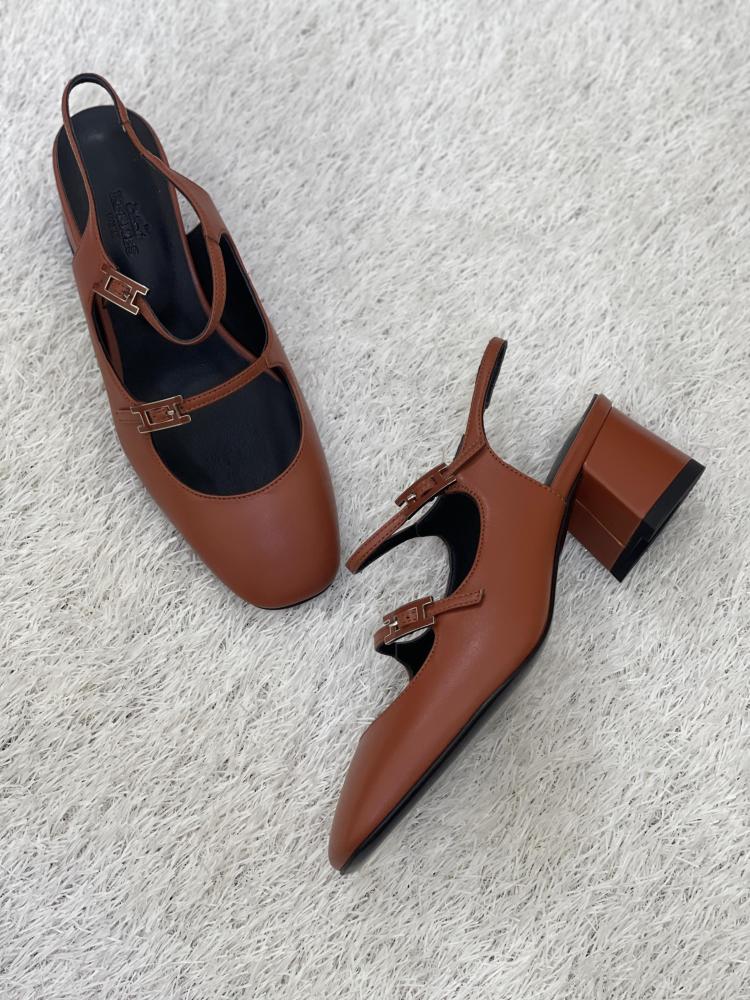 【二重ストラップが素敵♪】HERMES パンプス 【ジャッキー50】 HERMES エルメス ジャッキー 50 パンプス レザー ラインストーン