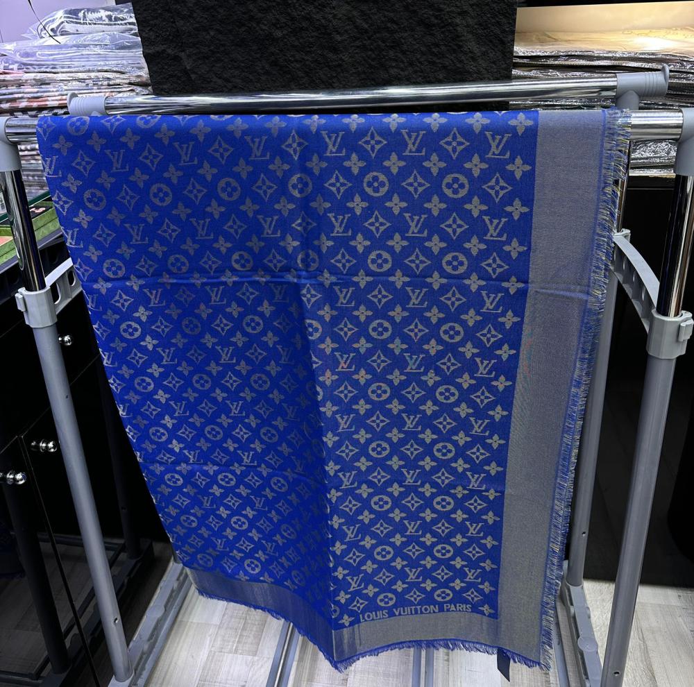 Louis Vuitton Monogram Men's Wide Scarf - Silver Navy