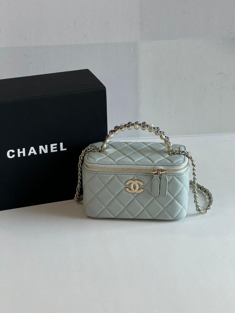 Chanel Vanity Bag with Elegant Shoulder Strap in Grey
