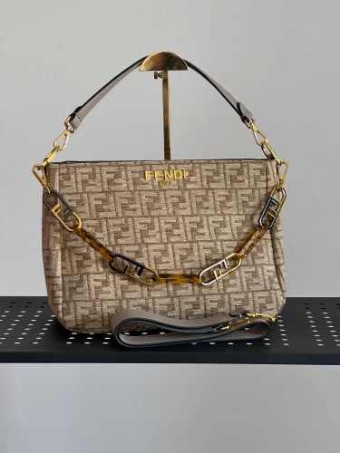حقيبة فيندي جولدن 34cm