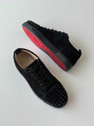 Louboutin Men's Suede Louis Junior Spikes Black Studded Sneakers