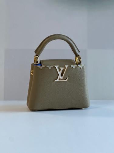 Louis Vuitton Pumpkin Print Red Pouch - E-SEVEN STORE