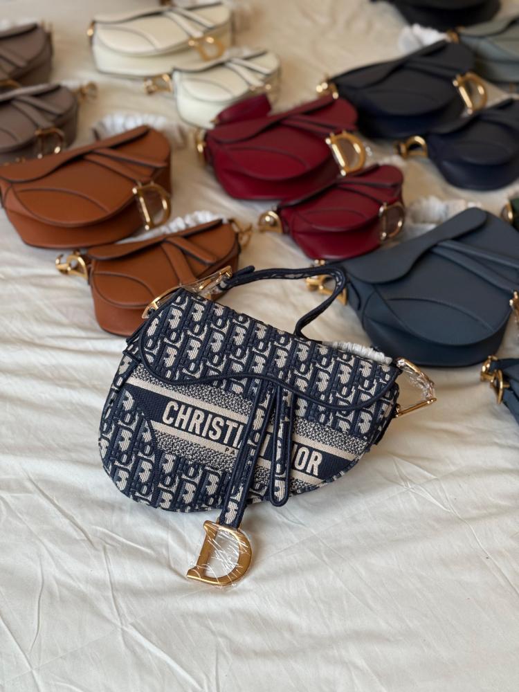 Dior Saddle Shoulder Bag with Shoulder Strap in Navy Blue with the