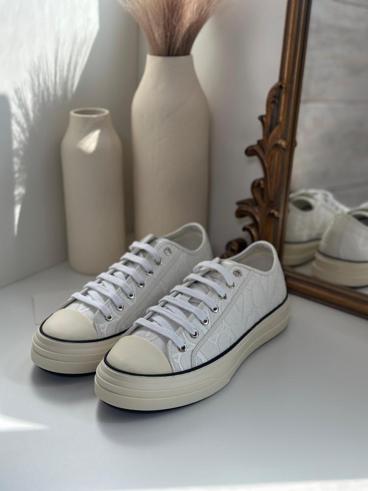 Valentino Men's Flat Sneakers, Elegant White, with Brand Logo - E