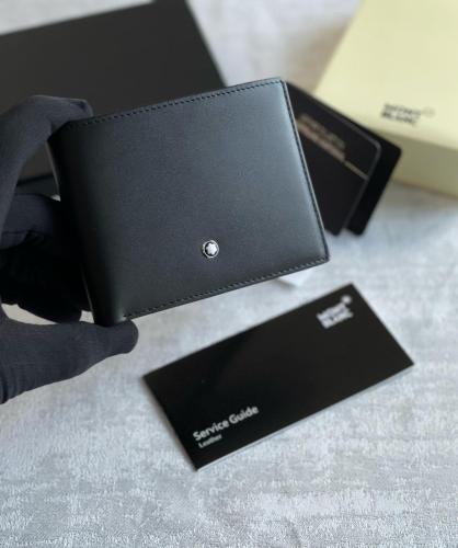 シャネル 箱付き イタリア製 '至高の逸品' CHANEL シャネル 本革