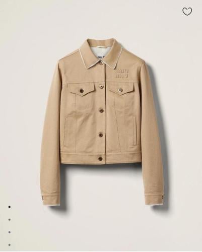 ジャケット・アウター she tokyo Maggie beige ジャケット・アウター she tokyo Maggie beige Women Solid