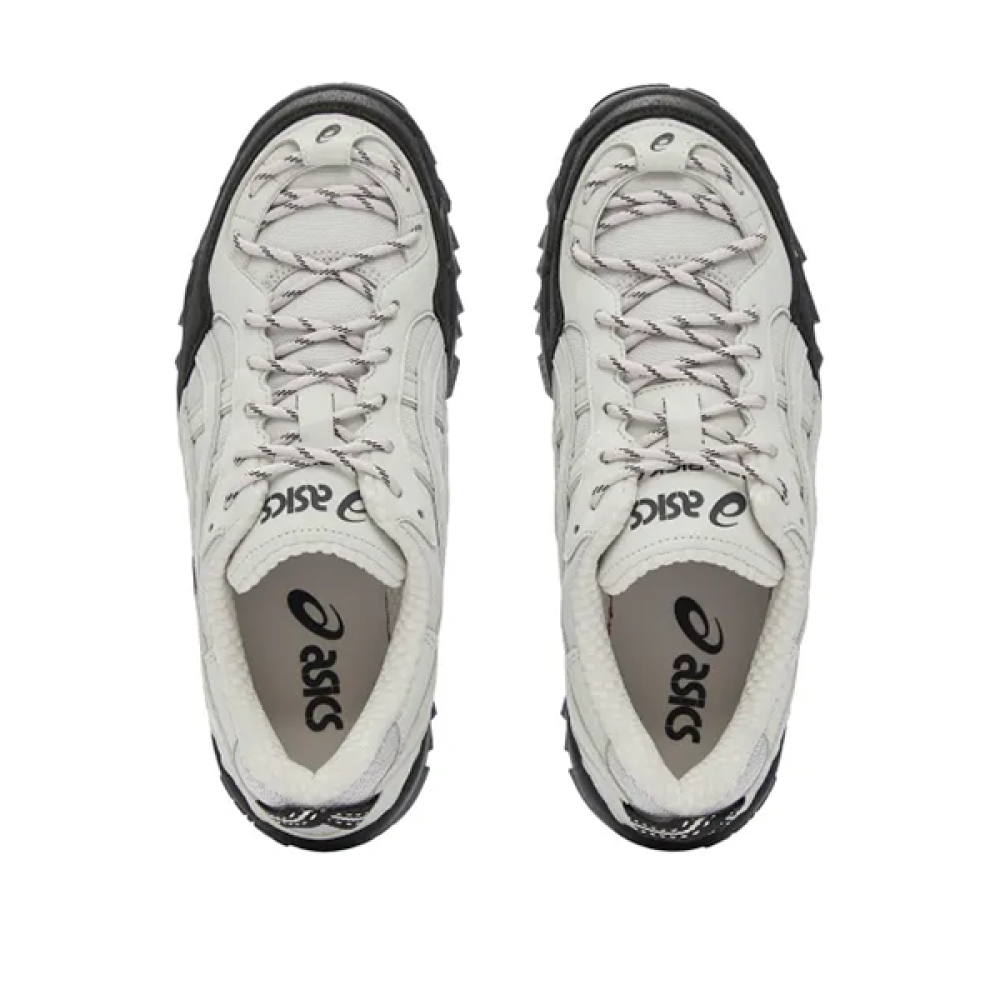 とと！ ASICS Gel-Pickax Men's Running Shoes, Black and White - E-SEVEN STORE