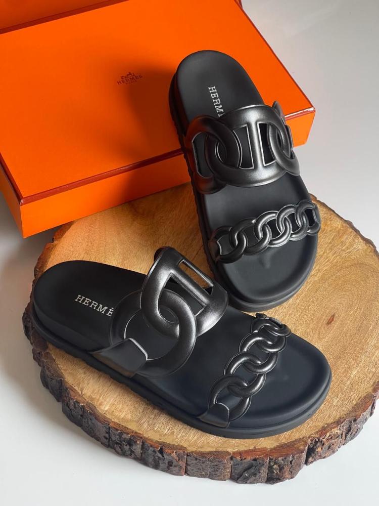 سليبر هيرميس اكسترا للنساء لون اسود مريح