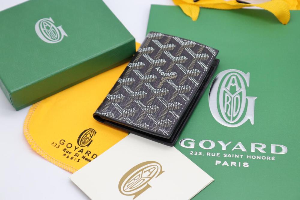 Goyard Men's Small Wallet in Black Leather