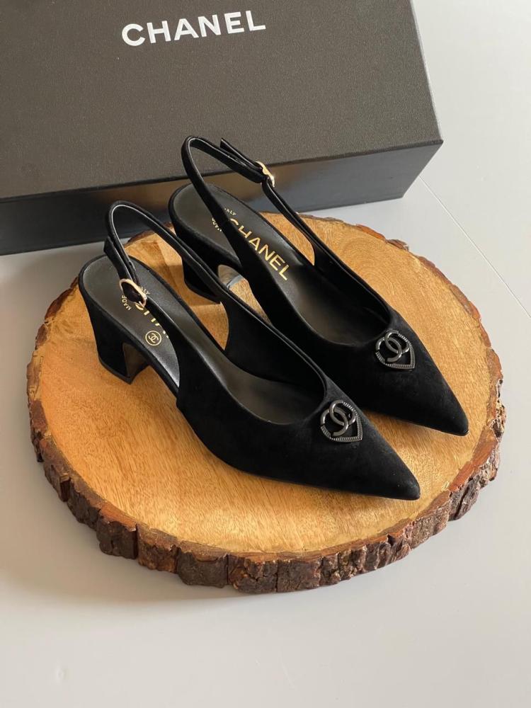 ｉ Chanel Suede Black Women's Back Strap Pumps - E-SEVEN STORE
