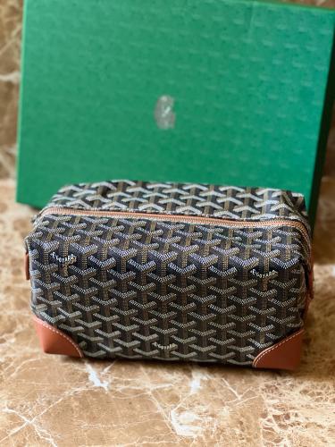 Goyard Women's Clutch Medium Size 23cm Black with Brown Trim