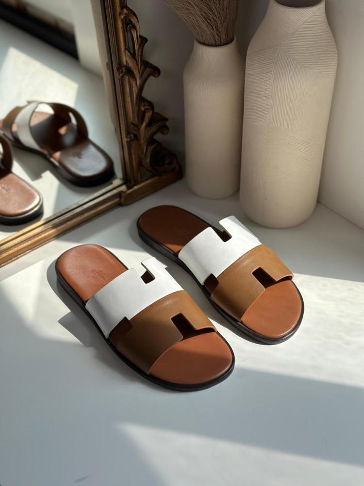 Hermes Oran Men's Leather Slippers in White and Brown
