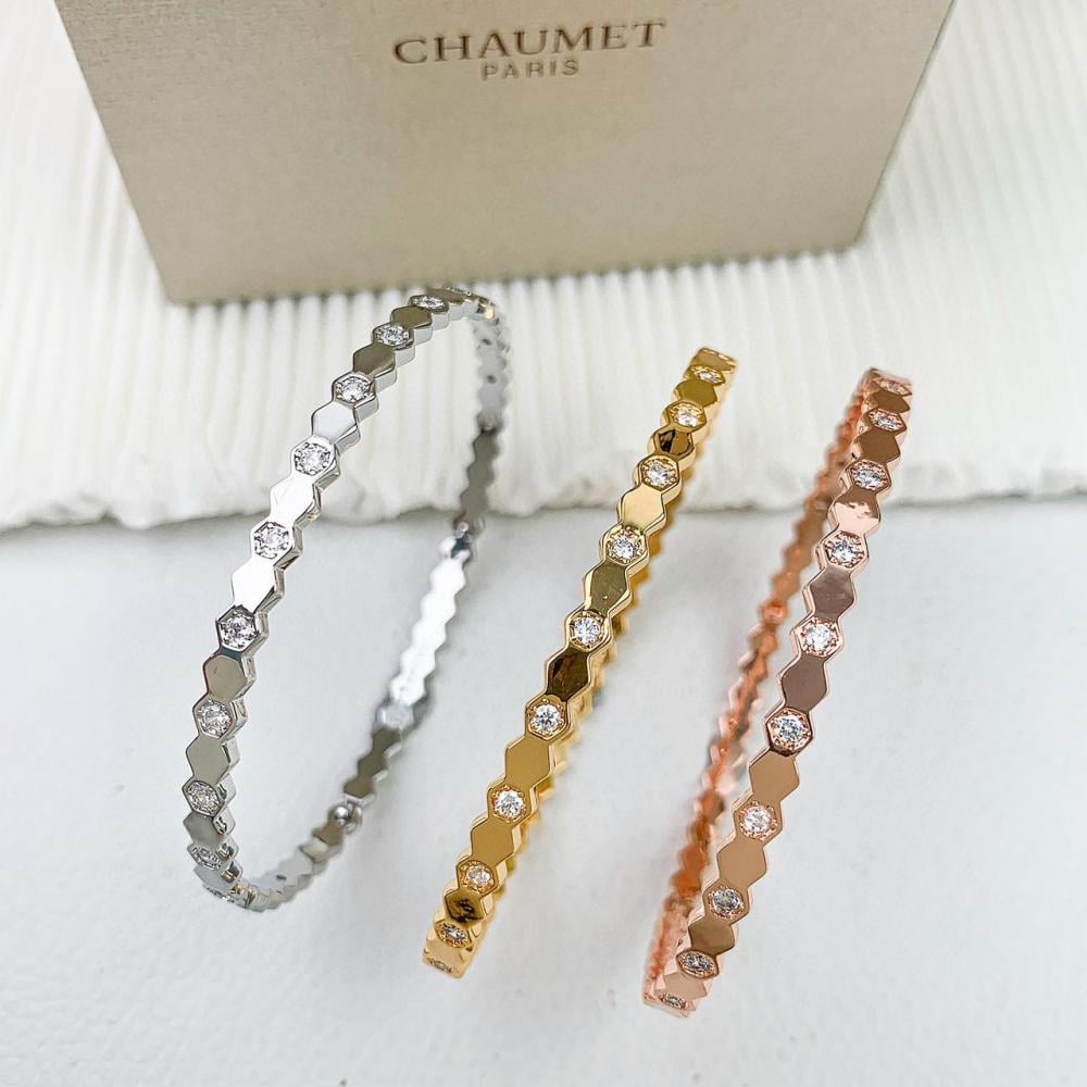 Bee du Chaumet bracelets, half-studded style