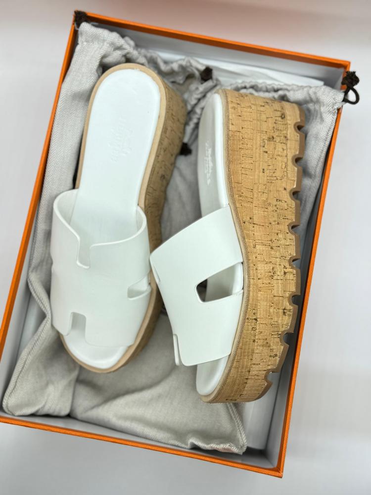 Hermes Women's White Stylish Sabo Heel Sandal - E-SEVEN STORE