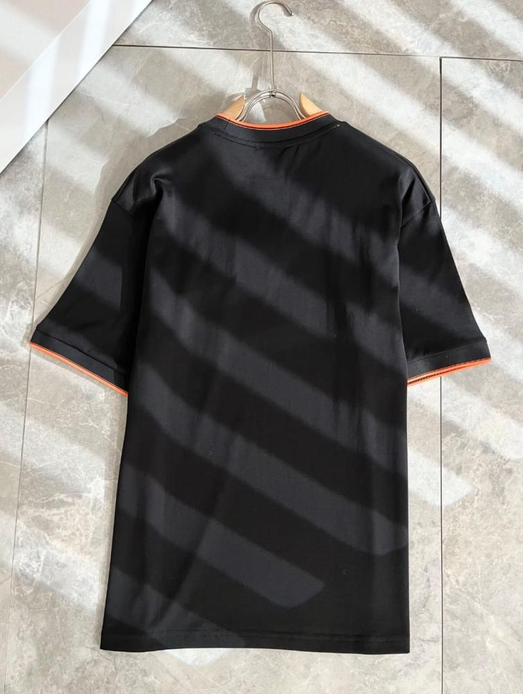 Hermes 2025 Men's Black Orange T-Shirt with Chest Pocket - E
