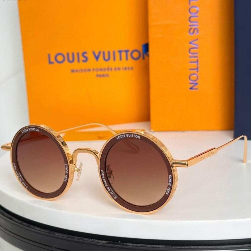Round Sunglasses Louis Vuitton Eyewear Louis Vuitton X Supreme Red