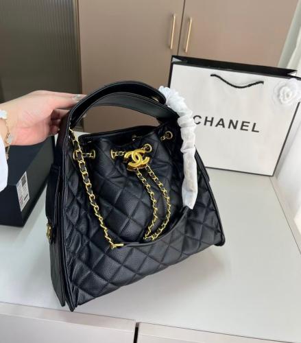 Chanel 25 leather bag in elegant black color - E-SEVEN STORE