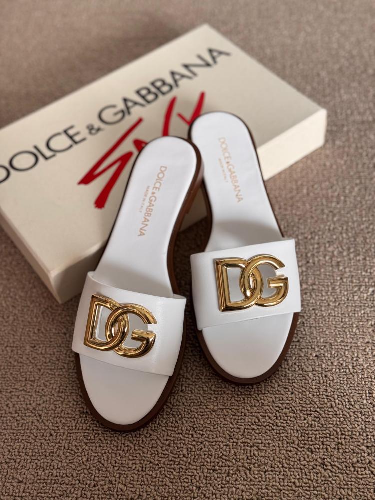 【関税＆送料込み】Dolce & Gabbana White Leather Slippers Dolce & Gabbana elegant white women's slippers - E-SEVEN STORE