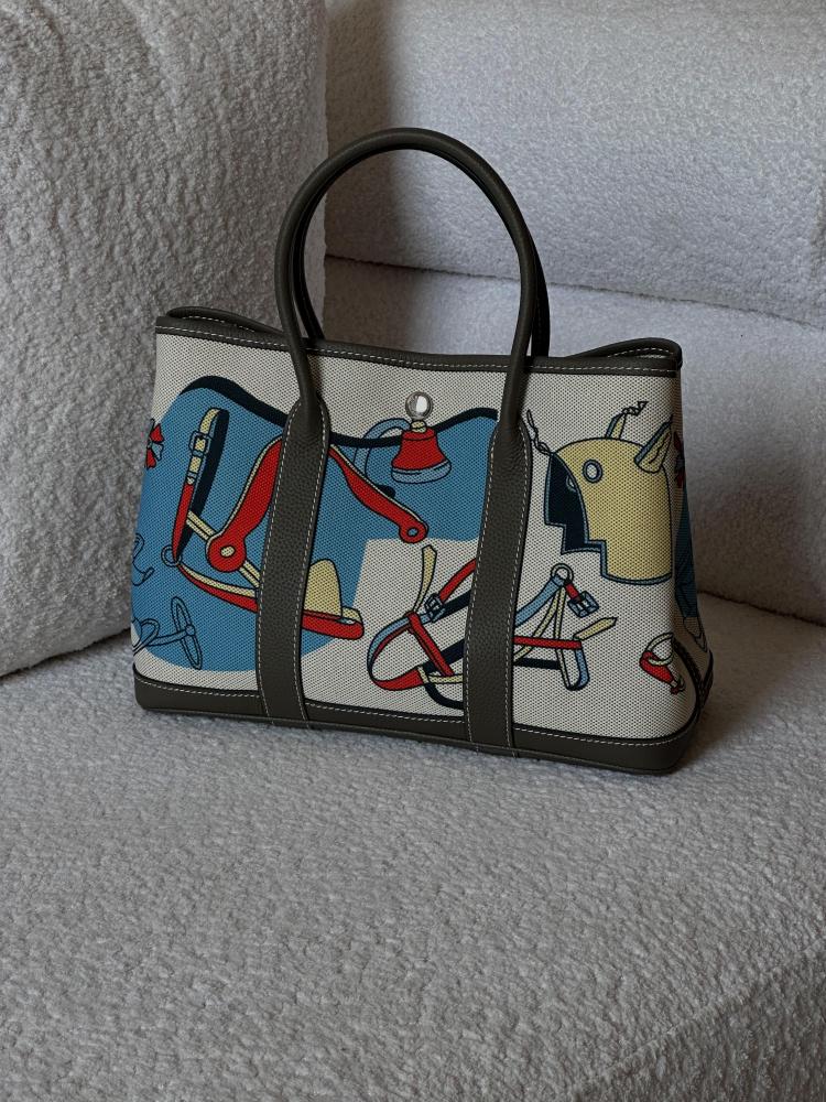 P Hermes Garden Party 30cm Canvas and Gray Leather Bag with Colorful