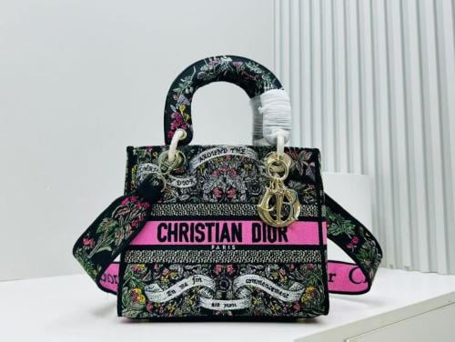 みゅう Lady Dior square bag with black gold butterflies - E-SEVEN STORE