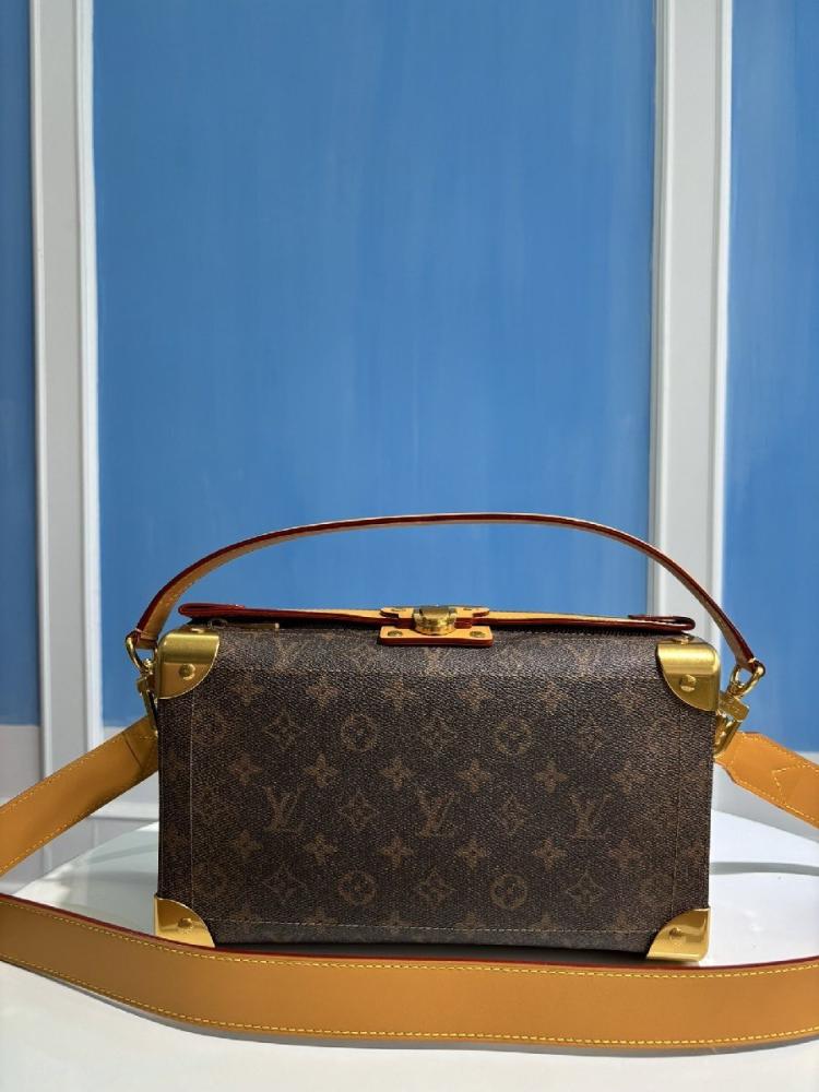 Louis Vuitton Soul Trunk Monogram Men's Shoulder Bag Brown