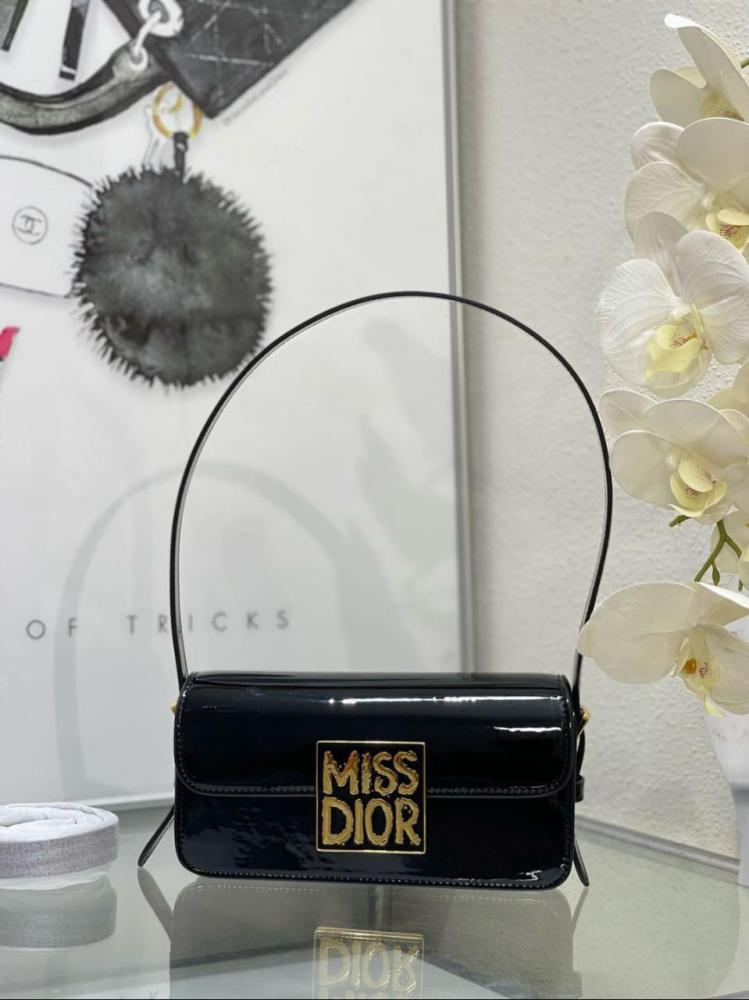 Dior women's bag in shiny leather with the Miss Dior logo, black