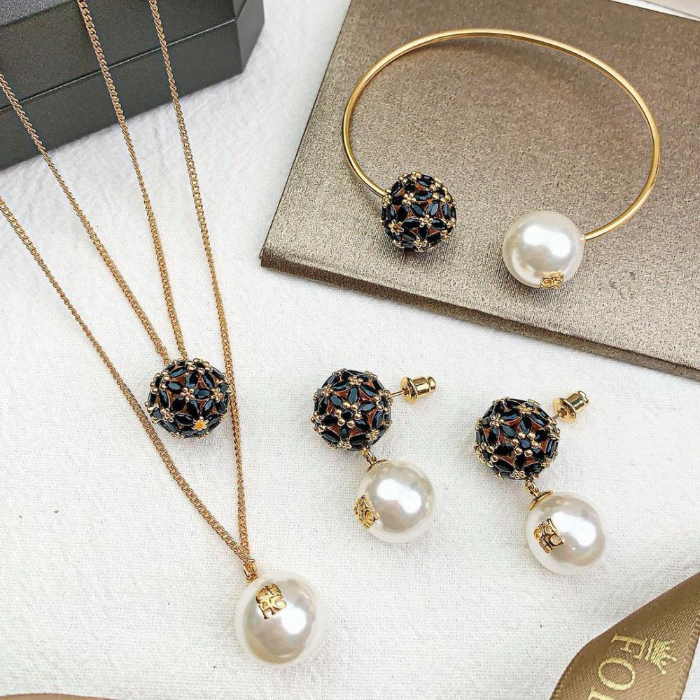 Carolina Herrera Pearl and Colorful Floral Earrings, Necklace and Bracelet Set
