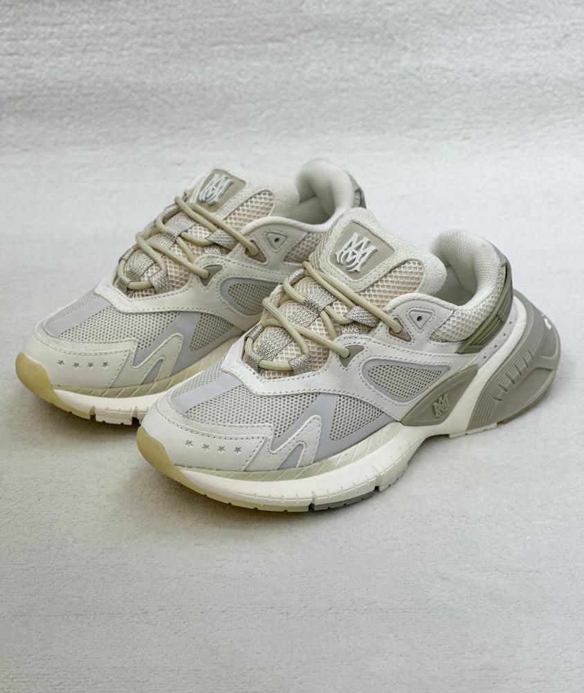 【送料&関税込】Amiri Sneakers Beige Classic Low Sneakers - Amiri - Leather - Beige