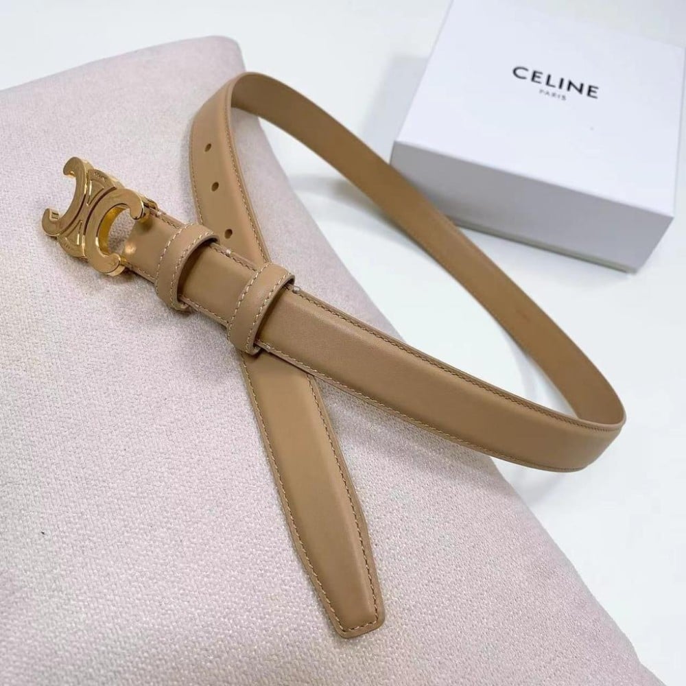 CELINE ベージュレザー ベルト ゴールドバックル75 CELINE ベージュレザーベルト ゴールドバックル75 - メルカリ
