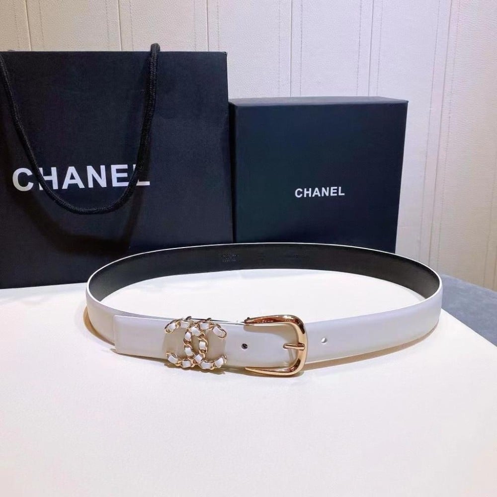 حزام نسائي عريض شانيل وايت