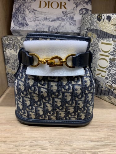 みゅう Lady Dior square bag with black gold butterflies - E-SEVEN STORE