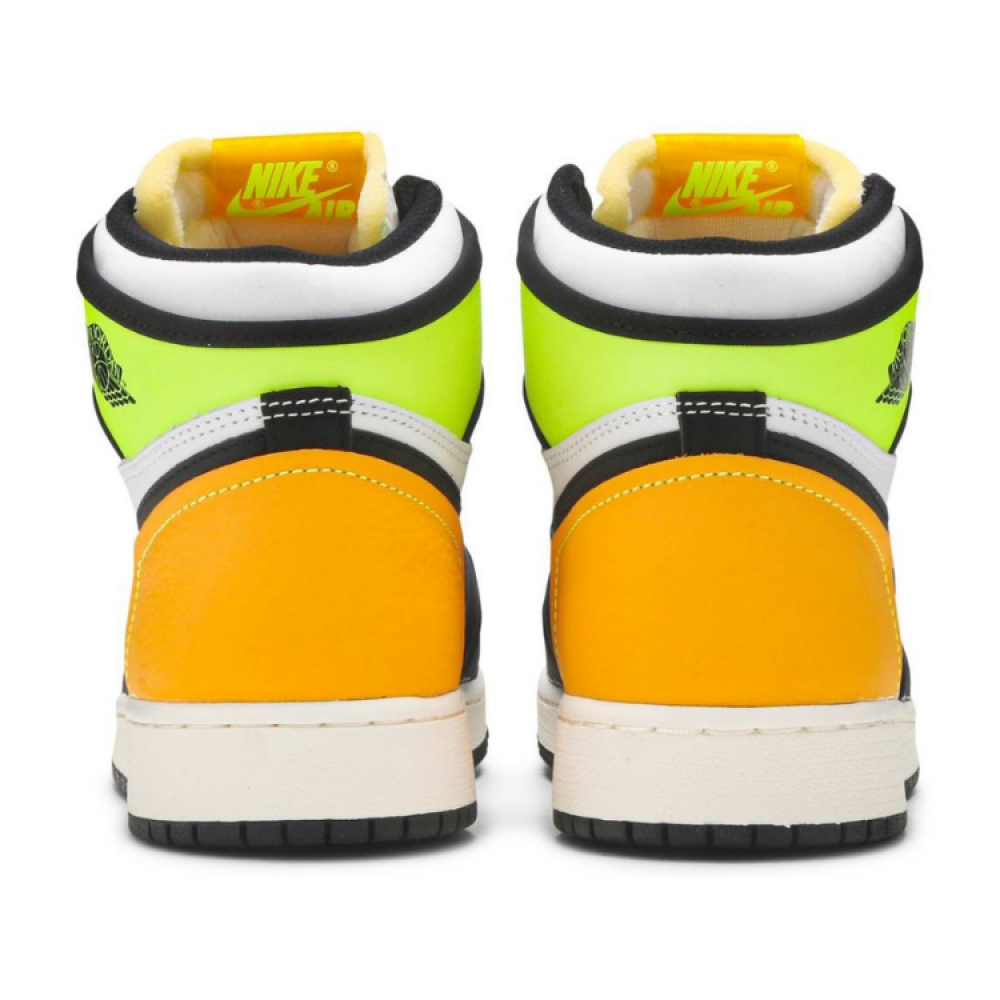 Air Jordan 1 Retro High Og Volt Gold - E-SEVEN STORE