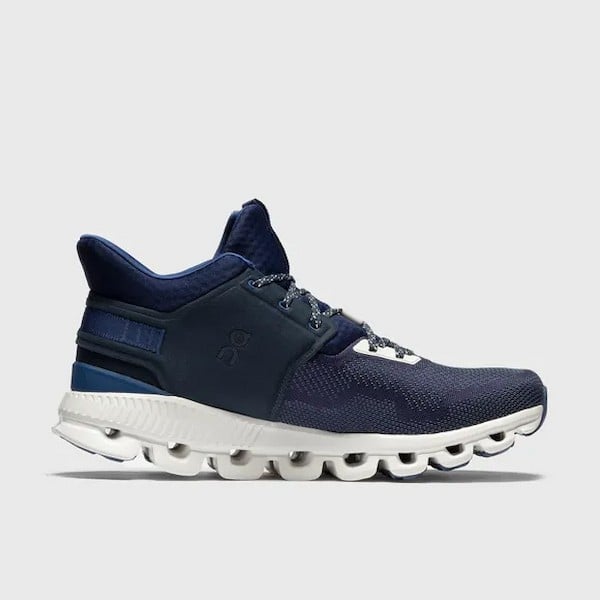 Cloud Hi-Edge On Running Dark Blue