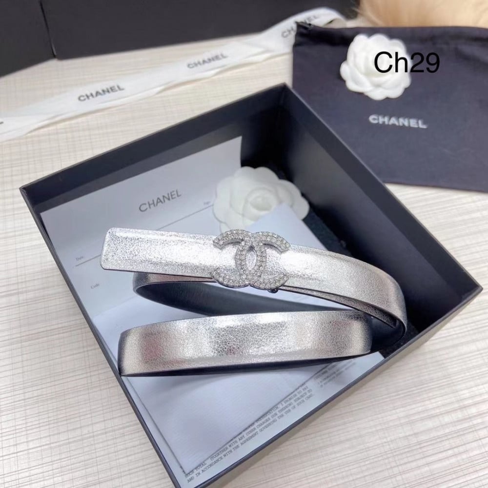 حزام شانيل سيلفر بشعار سيلفر مرصع