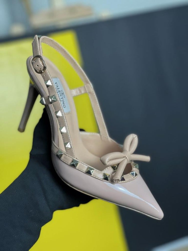 VALENTINO 　ハイヒール 　新品未使用 楽天市場】valentino 中古（パンプス｜レディース靴）：靴の通販