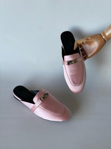 Prada Women's Comfortable Pink Rubber Sandal - E-SEVEN STORE