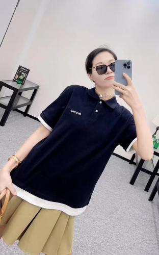 تيشيرت واسع ميوميو سبور رياضي ياقة بأزرار لون اسود