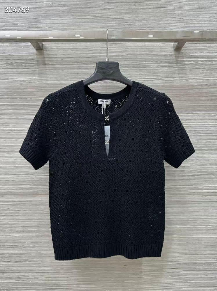 تيشيرت مفرغ نسائي شانيل لون أسود