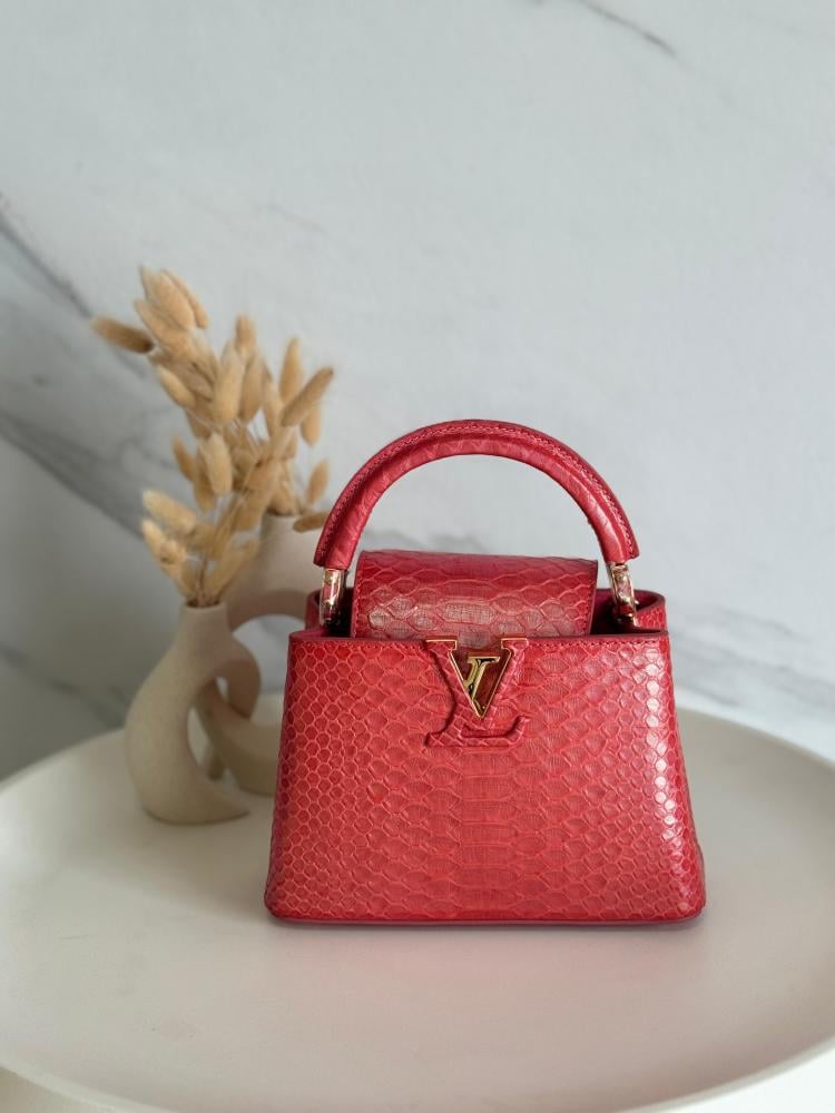Louis Vuitton 赤 ノースリーブチュニック 34 Louis Vuitton 赤 ノースリーブチュニック 34 Louis Vuitton 赤