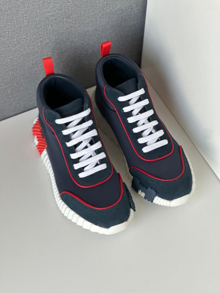 「零」 Hermes Men's High Top Shoes in Dark Blue with Red Stripes