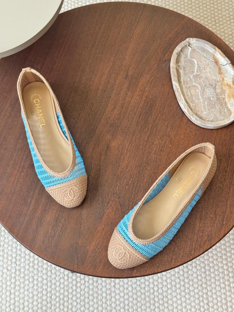 Chanel women's flat shoes, crochet pattern, blue and beige - E