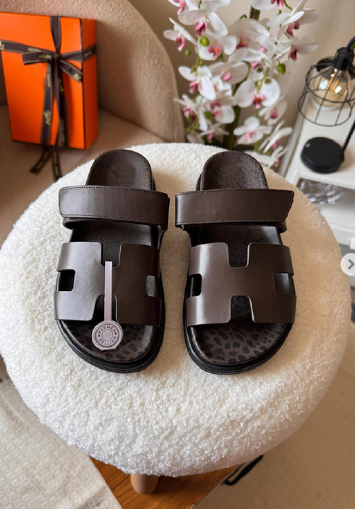 Hermes Chypre Open Sandal in Tiger Print, Grey - E-SEVEN STORE