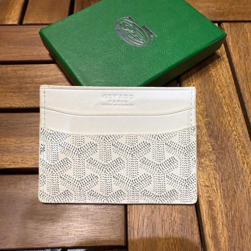 Goyard White Leather Card Holder with Brand Embossing - E-SEVEN STORE