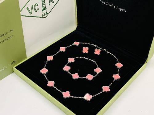 Van Cleef Arpels Alhambra bracelet and necklace in pink E
