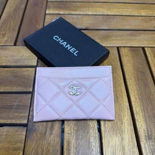 Dior Caro Freesia card holder with Cannage embroidery, white - E