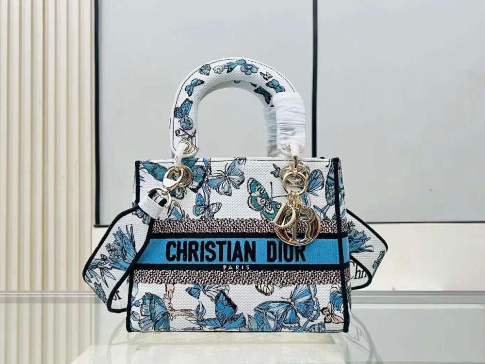 ディオール Dior lady D-lite denim bag in black and white floral pattern