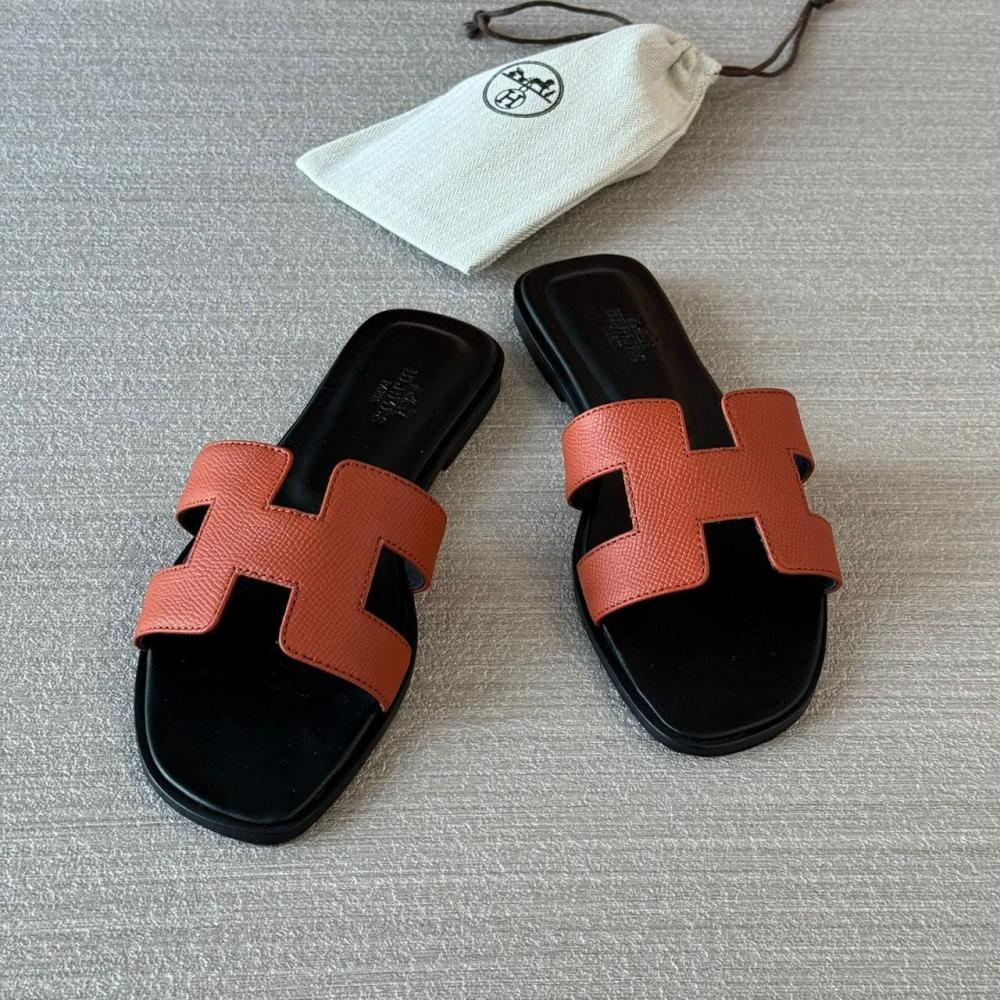 Hermes Women's Orange and Black Flat Sandal