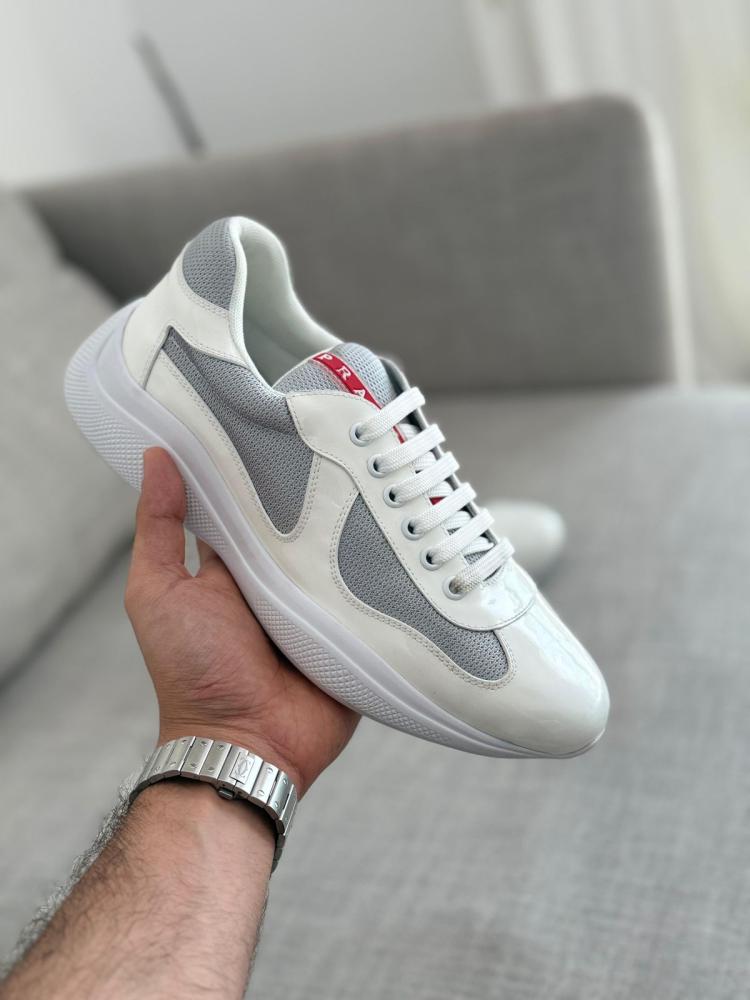 VIP【関税送料無料】希少 Prada Americas Cup Lace-Up Sneakers Prada America Cup Men's White and Grey Lace-Up Sneakers - E