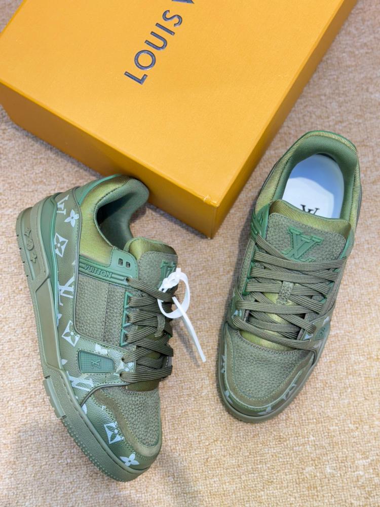 Louis Vuitton Men's Trainer Sneaker Lace-Up Olive with Logo